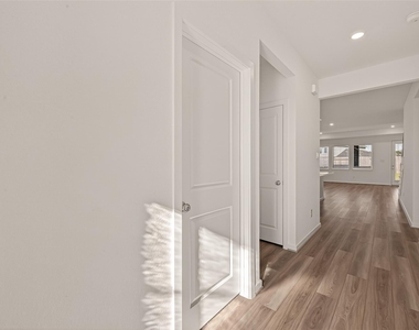 21926 Sam Raburn Drive - Photo Thumbnail 3