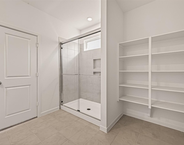 21926 Sam Raburn Drive - Photo Thumbnail 38