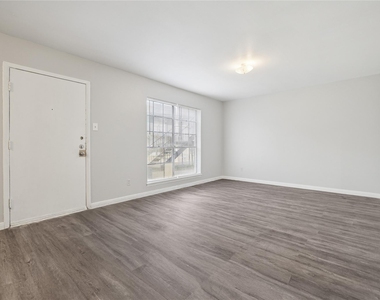 1716 Crownover Road - Photo Thumbnail 1
