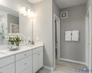202 Brattice Dr - Photo Thumbnail 17
