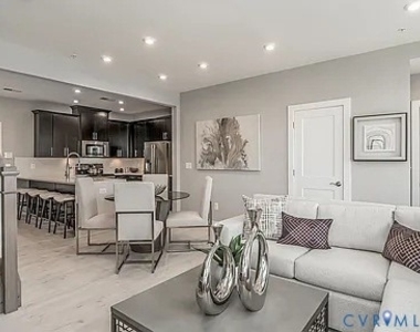 202 Brattice Dr - Photo Thumbnail 5