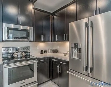 202 Brattice Dr - Photo Thumbnail 11