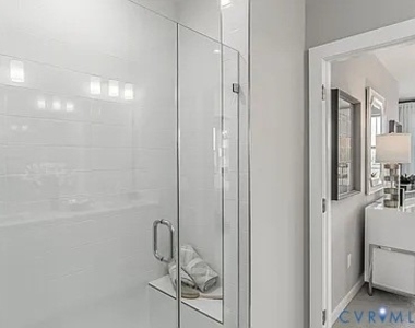 202 Brattice Dr - Photo Thumbnail 18