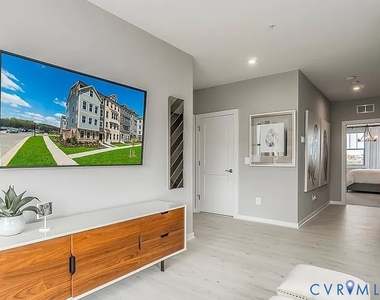 202 Brattice Dr - Photo Thumbnail 13