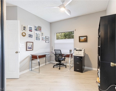 1018 Woodshire Lane - Photo Thumbnail 11