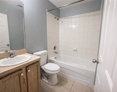 609/611 Hawthorne Avenue S - Photo Thumbnail 18