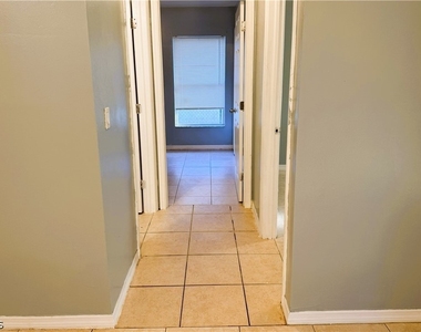 609/611 Hawthorne Avenue S - Photo Thumbnail 14