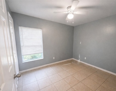 609/611 Hawthorne Avenue S - Photo Thumbnail 4
