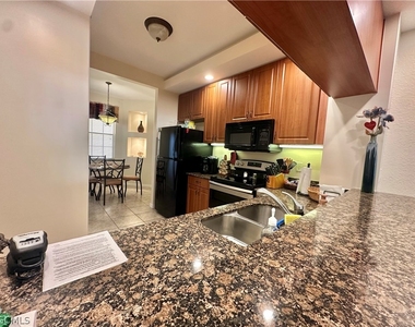 1133 Van Loon Commons Circle - Photo Thumbnail 3