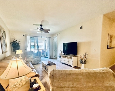 1133 Van Loon Commons Circle - Photo Thumbnail 18