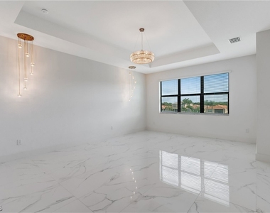 11604 Meadowrun Circle - Photo Thumbnail 22
