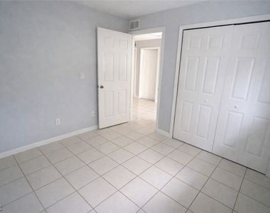 2903 Hightower Avenue S - Photo Thumbnail 7