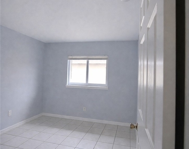 2903 Hightower Avenue S - Photo Thumbnail 8