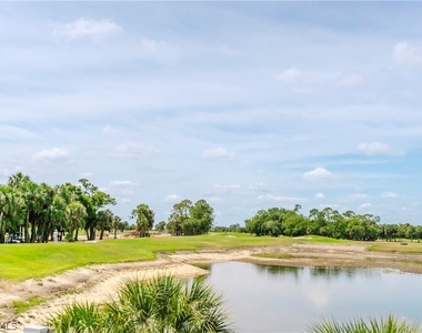 18461 Copperhead Court N - Photo Thumbnail 36