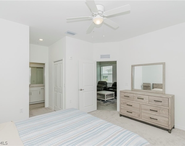 18461 Copperhead Court N - Photo Thumbnail 14