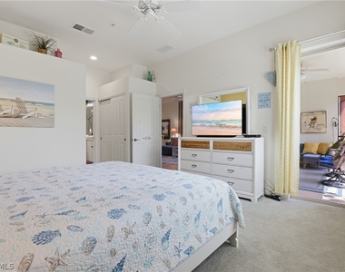 8601 Piazza Del Lago Circle - Photo Thumbnail 16