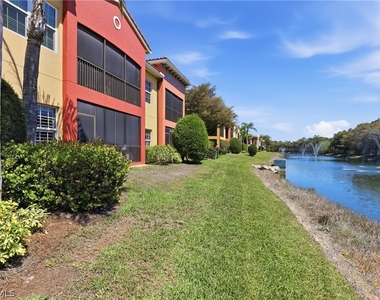 8601 Piazza Del Lago Circle - Photo Thumbnail 29