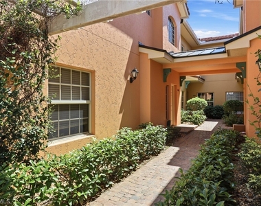 8601 Piazza Del Lago Circle - Photo Thumbnail 1
