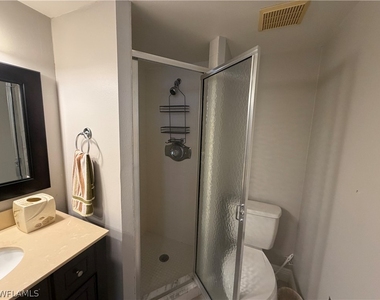 1085 Forest Lakes Drive - Photo Thumbnail 12