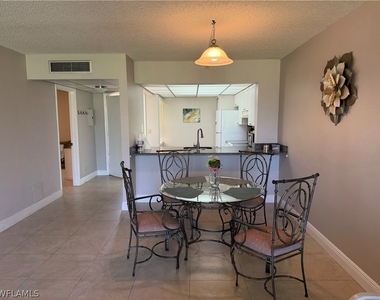 1085 Forest Lakes Drive - Photo Thumbnail 3
