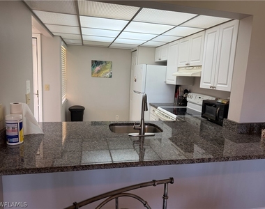 1085 Forest Lakes Drive - Photo Thumbnail 4