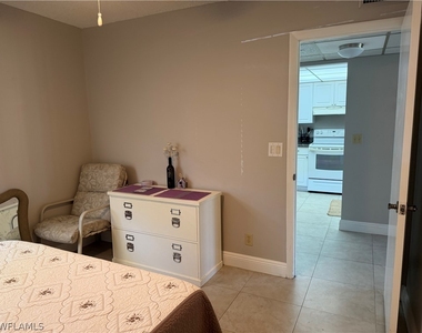 1085 Forest Lakes Drive - Photo Thumbnail 9