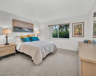 15161 Cedarwood Lane - Photo Thumbnail 9