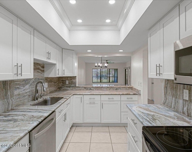 6165 S Mirror Lake Drive - Photo Thumbnail 12