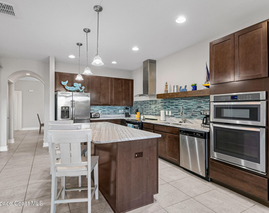 144 Mediterranean Way - Photo Thumbnail 38