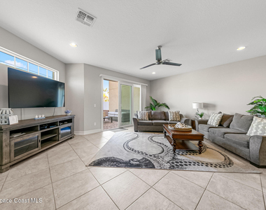144 Mediterranean Way - Photo Thumbnail 15