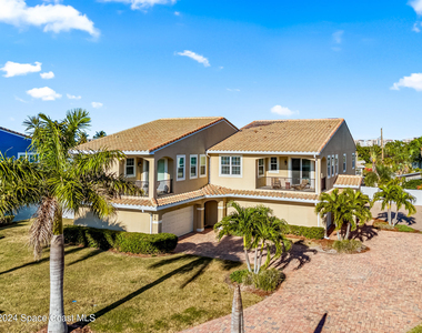 144 Mediterranean Way - Photo Thumbnail 5