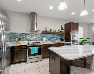 144 Mediterranean Way - Photo Thumbnail 3