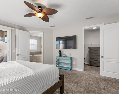 144 Mediterranean Way - Photo Thumbnail 30