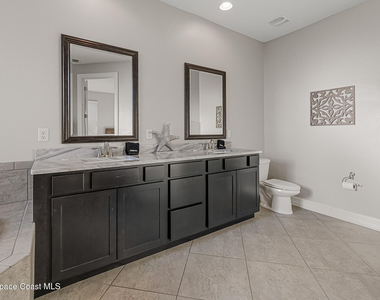 144 Mediterranean Way - Photo Thumbnail 26