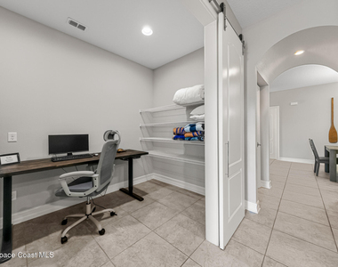 144 Mediterranean Way - Photo Thumbnail 10
