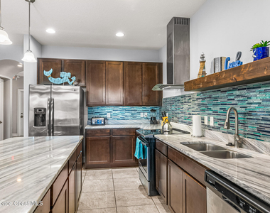 144 Mediterranean Way - Photo Thumbnail 21