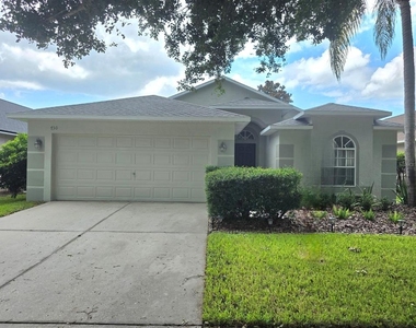 730 Straw Lake Drive - Photo Thumbnail 29