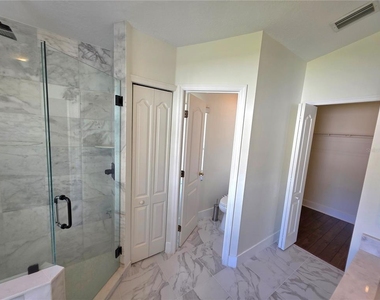 730 Straw Lake Drive - Photo Thumbnail 5