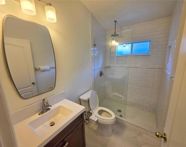 730 Straw Lake Drive - Photo Thumbnail 9