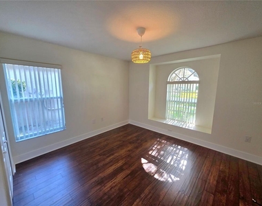 730 Straw Lake Drive - Photo Thumbnail 10