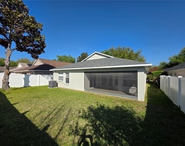 730 Straw Lake Drive - Photo Thumbnail 23