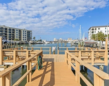 255 Dolphin Point - Photo Thumbnail 2