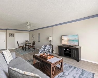 255 Dolphin Point - Photo Thumbnail 8