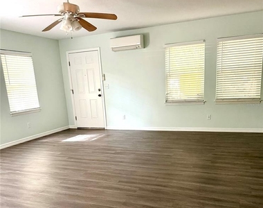 2419 Wells Avenue - Photo Thumbnail 21