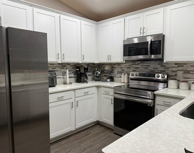 1046 Tropea Lane - Photo Thumbnail 12