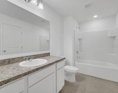 233 Mandovi Street - Photo Thumbnail 18