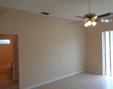 12705 Woodbury Glen Drive - Photo Thumbnail 4