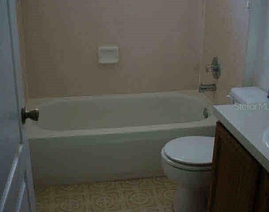 12705 Woodbury Glen Drive - Photo Thumbnail 7