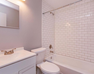 302 Ballard Avenue - Photo Thumbnail 15