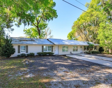 302 Ballard Avenue - Photo Thumbnail 2